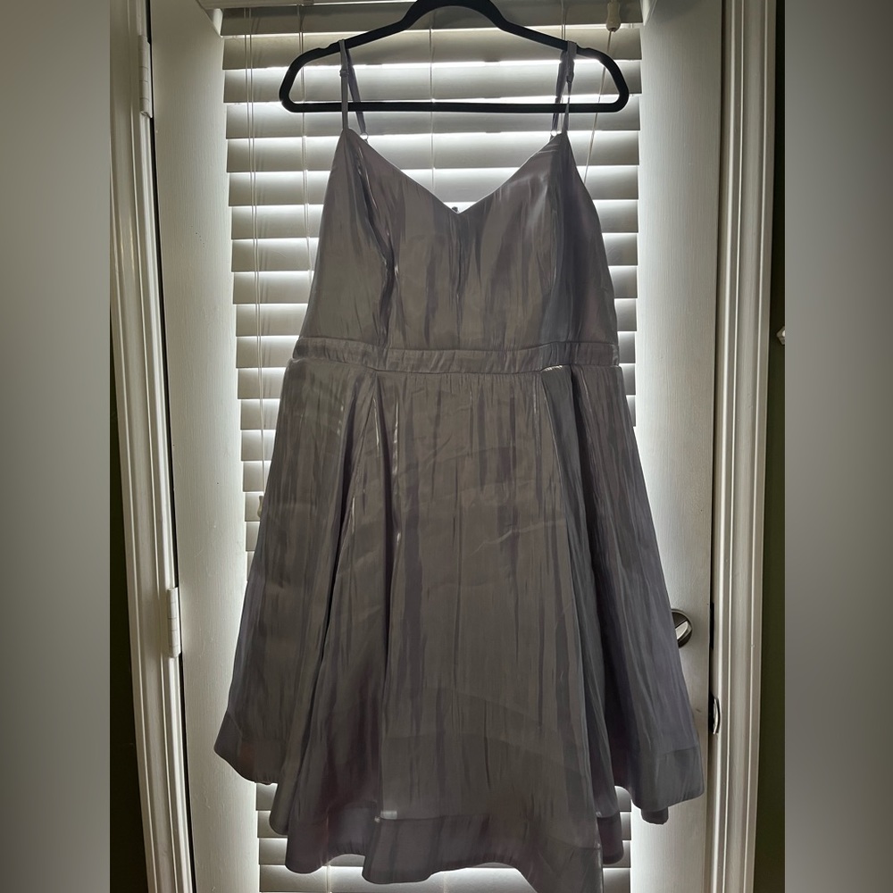 Beautiful light purple cocktail dress!